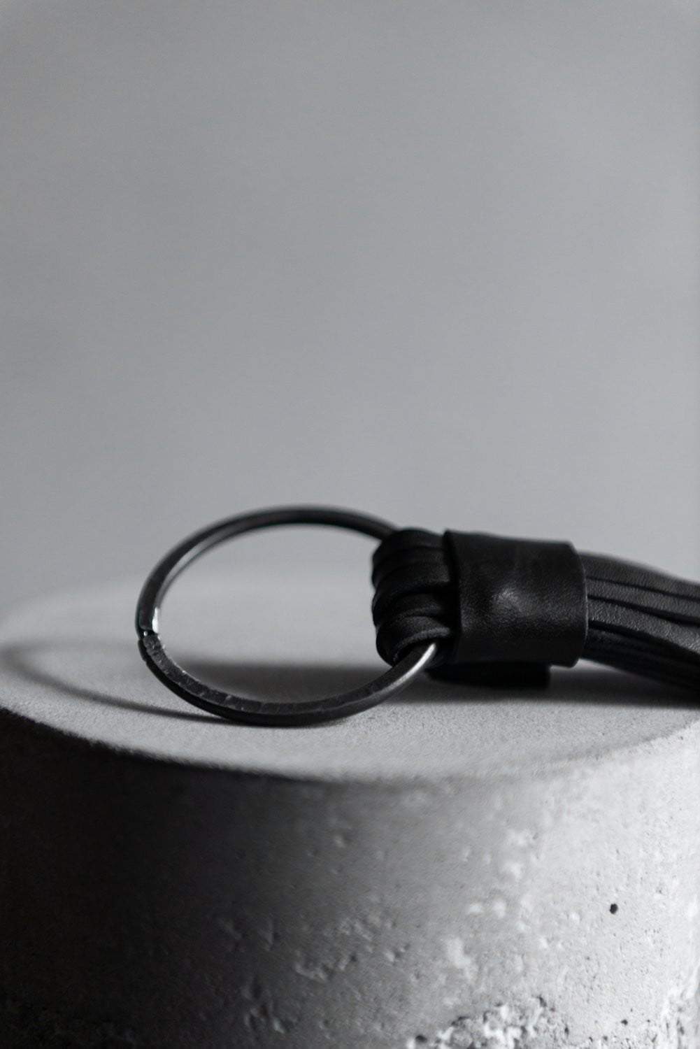 Tagliovivo | Key Ring | Verspielter Leder Schlüsselanhänger in schwarz