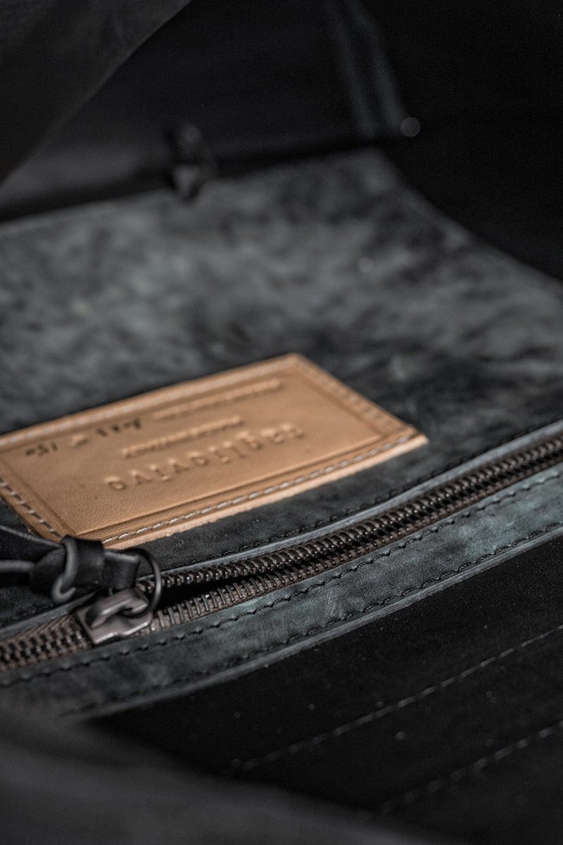 Tagliovivo | Marsupio XL | Große Crossbody Bag mit Zip aus Leder