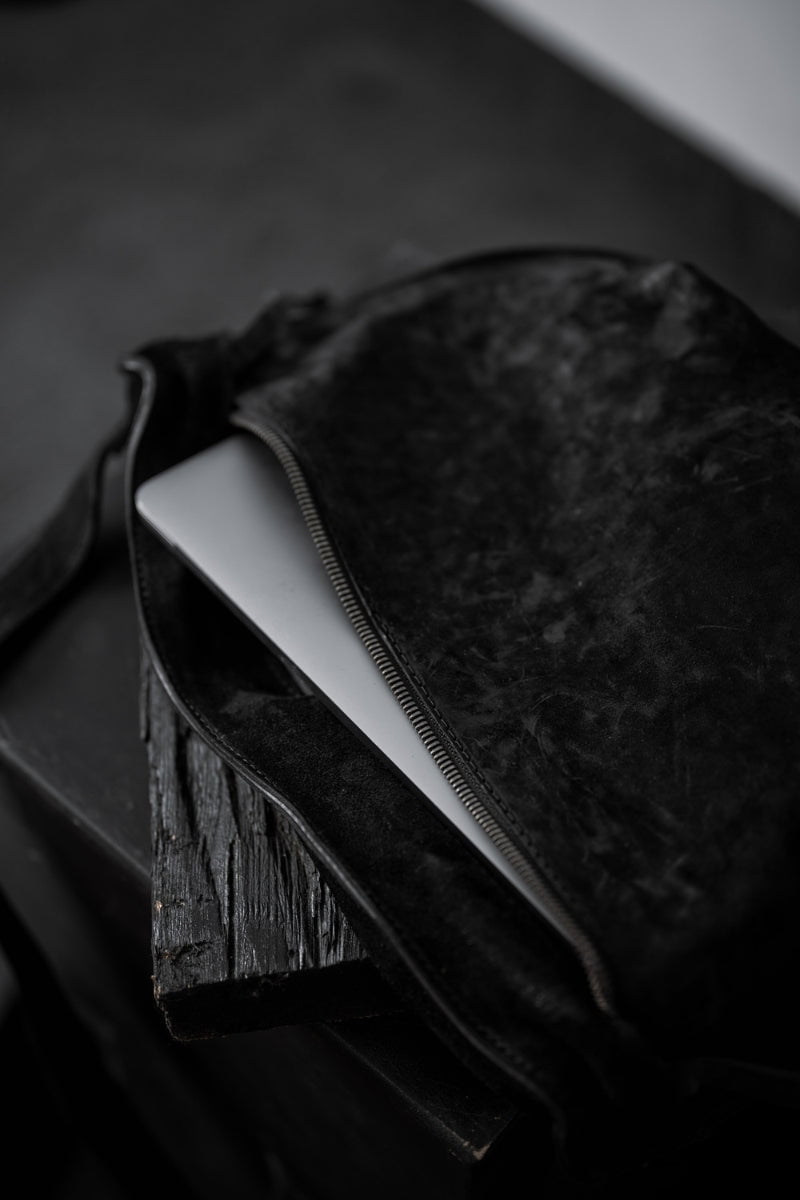 Tagliovivo | Marsupio XL | Große Crossbody Tasche aus Leder in schwarz