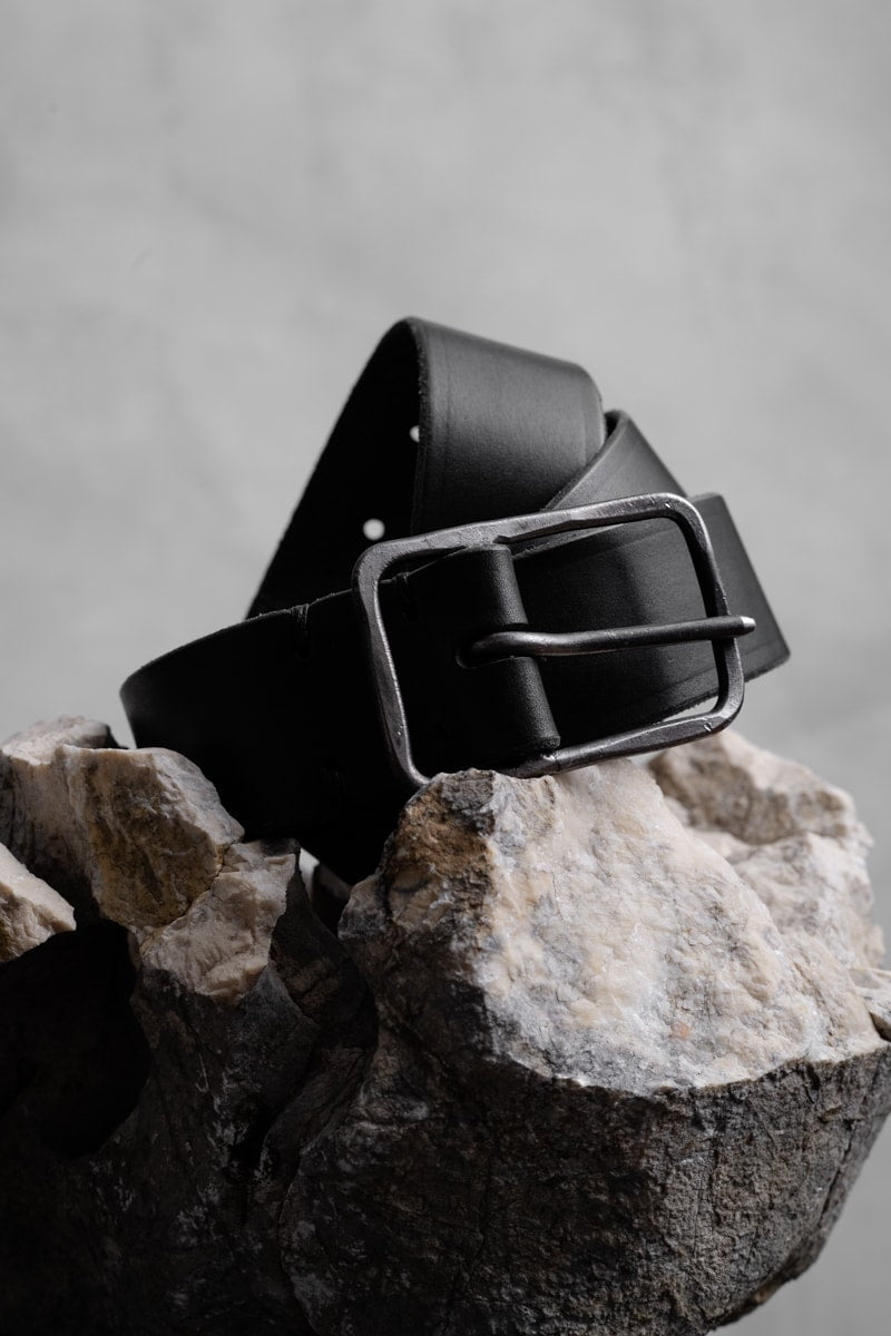 Tagliovivo | Rectangular Buckle | Schmaler Ledergürtel mit eckiger Schnalle