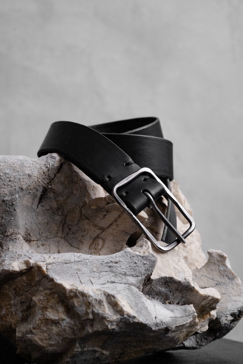 Tagliovivo | Rectangular Buckle | Schmaler Ledergürtel mit eckiger Schnalle