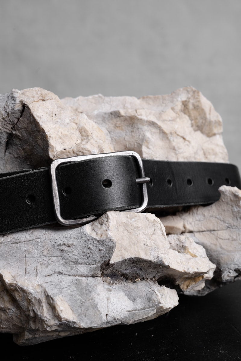 Tagliovivo | Rectangular Buckle | Schmaler Ledergürtel mit eckiger Schnalle