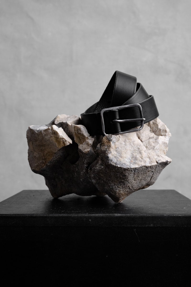 Tagliovivo | Rectangular Buckle | Schmaler Ledergürtel mit eckiger Schnalle