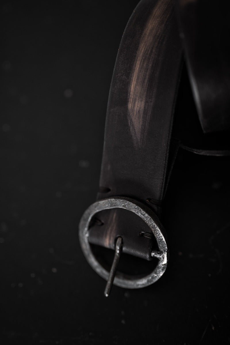 Tagliovivo | Ring Buckle L | Breiter Ledergürtel mit runder Schnalle