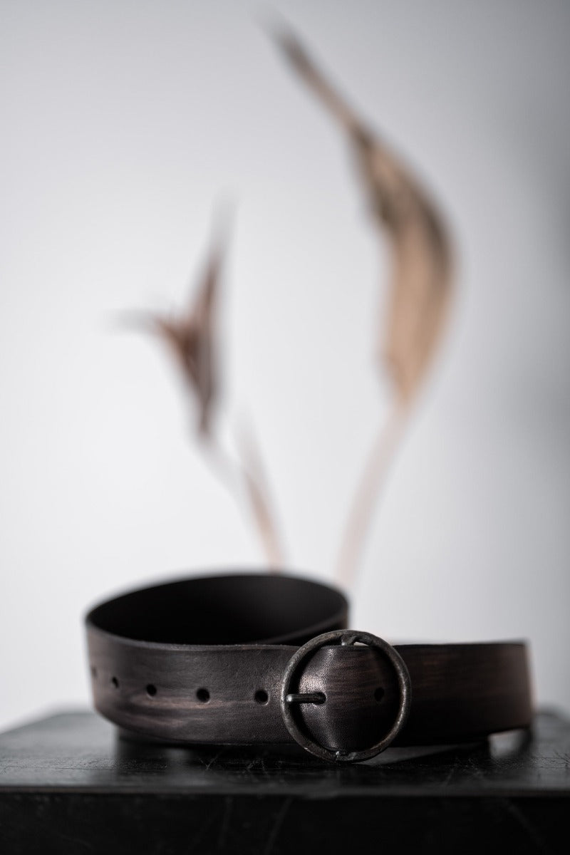 Tagliovivo | Ring Buckle S | Ledergürtel mit runder Schnalle in schwarz