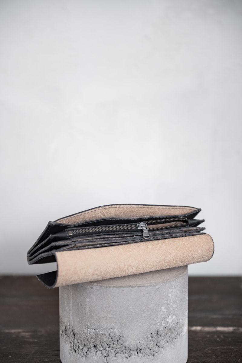 Tagliovivo | Soffietto Wallet | Handgefertigte Leder Geldbörse mit Metallverschluss in schwarz-blau