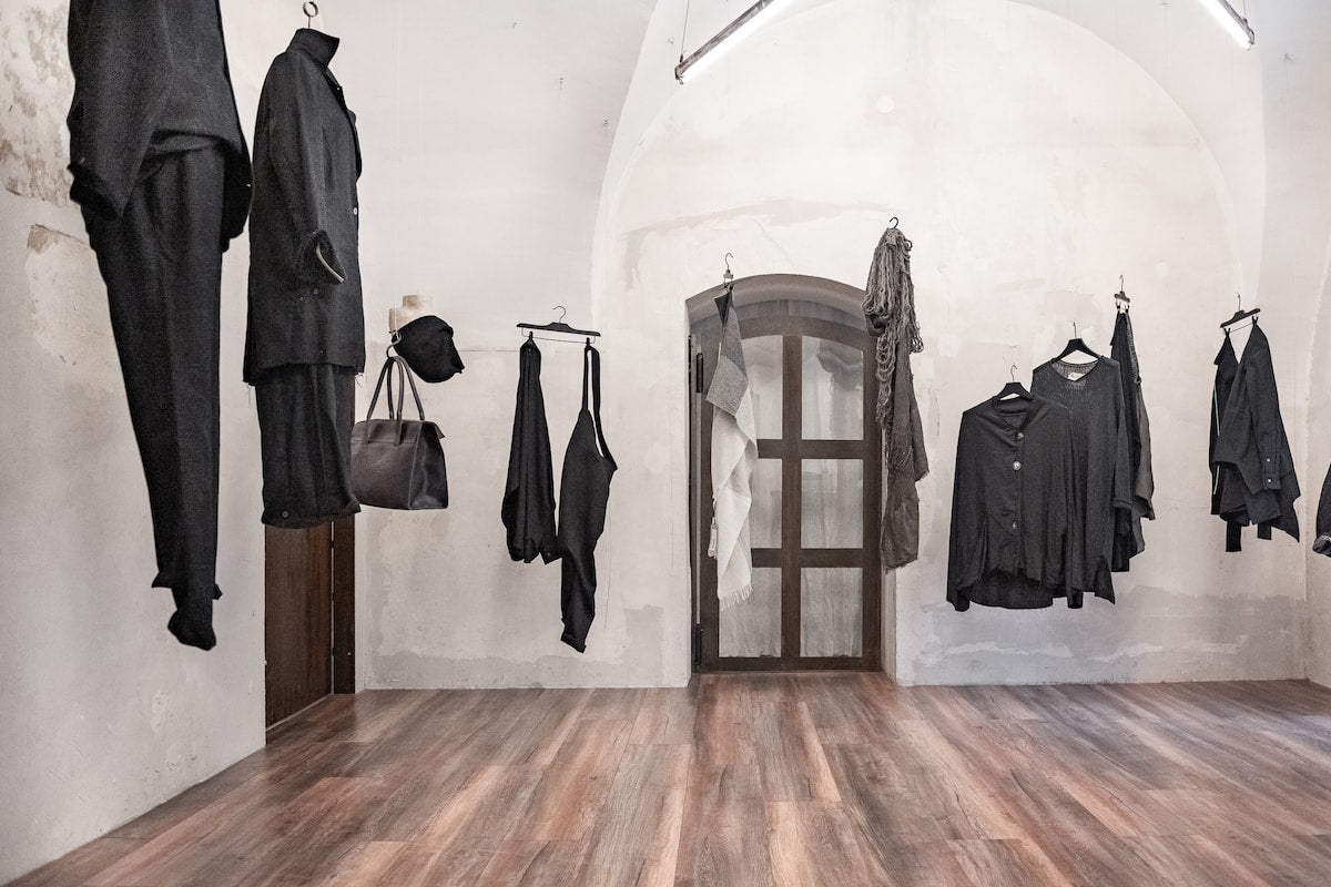 eigensinnig wien - Avantgarde Mode Showroom - Mode-Galerie
