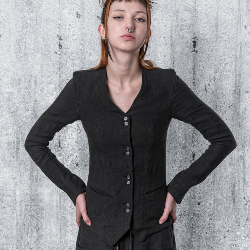 Slim Fit Mode für Damen - Exklusive Designermode in schmaler Passform