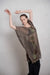 Cutuli | Diky | Unkonventionelles Damenshirt aus leichtem Leinen in braun/sand