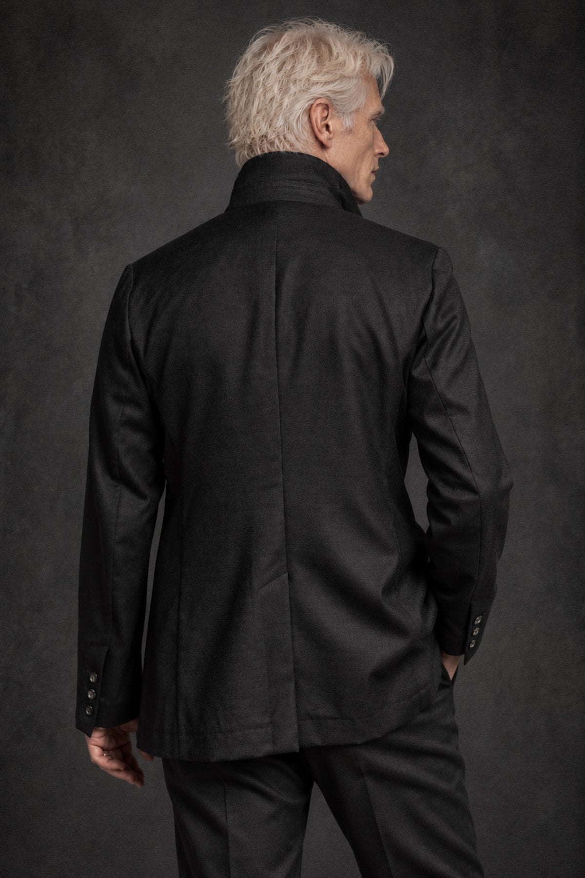 eigensinnig wien | 162 | Sartoriale Designer-Herrenjacke aus schwarzem Wollflanell