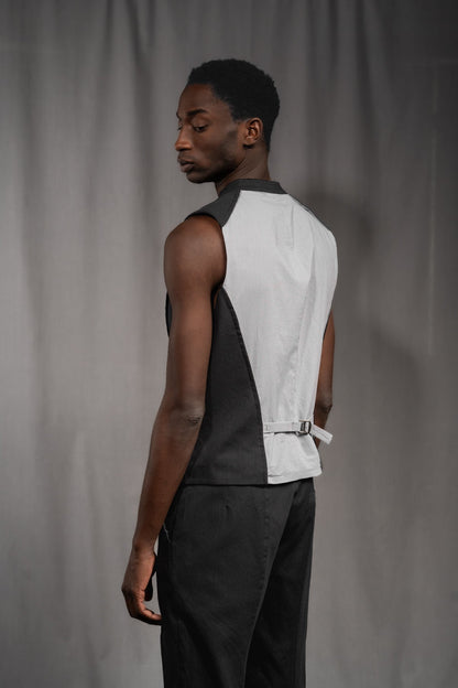 eigensinnig wien | Bartleby | Schwarze Designer Anzugweste für Herren aus leichter Baumwolle