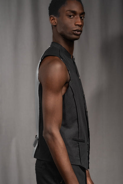 eigensinnig wien | Bartleby | Schwarze Designer Anzugweste für Herren aus leichter Baumwolle