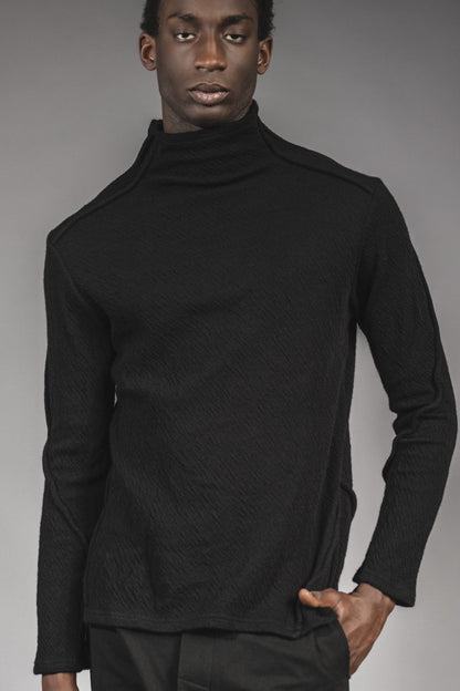 eigensinnig wien | Candide | Schwarzer Designer Rollkragen-Pullover aus Merinowolle