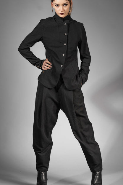 eigensinnig wien | ChiCar | Schwarzer Designer Damen-Woll-Anzug mit Baggy Hose
