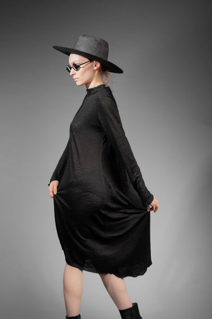 eigensinnig wien | Davis | Exklusives, schwarzes Designer Leinenkleid aus Feinstrick