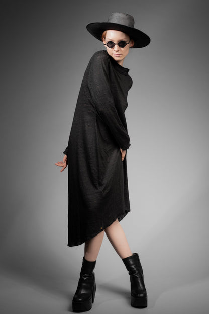 eigensinnig wien | Davis | Exklusives, schwarzes Designer Leinenkleid aus Feinstrick