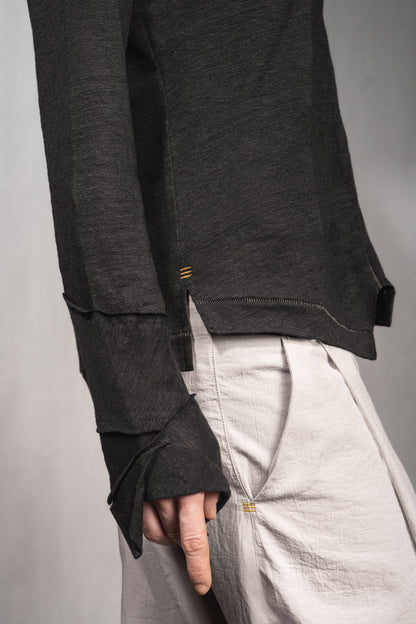 eigensinnig wien | Deitz | Außergewöhnlicher Designer Leinen Pullover für Damen in Schwarz