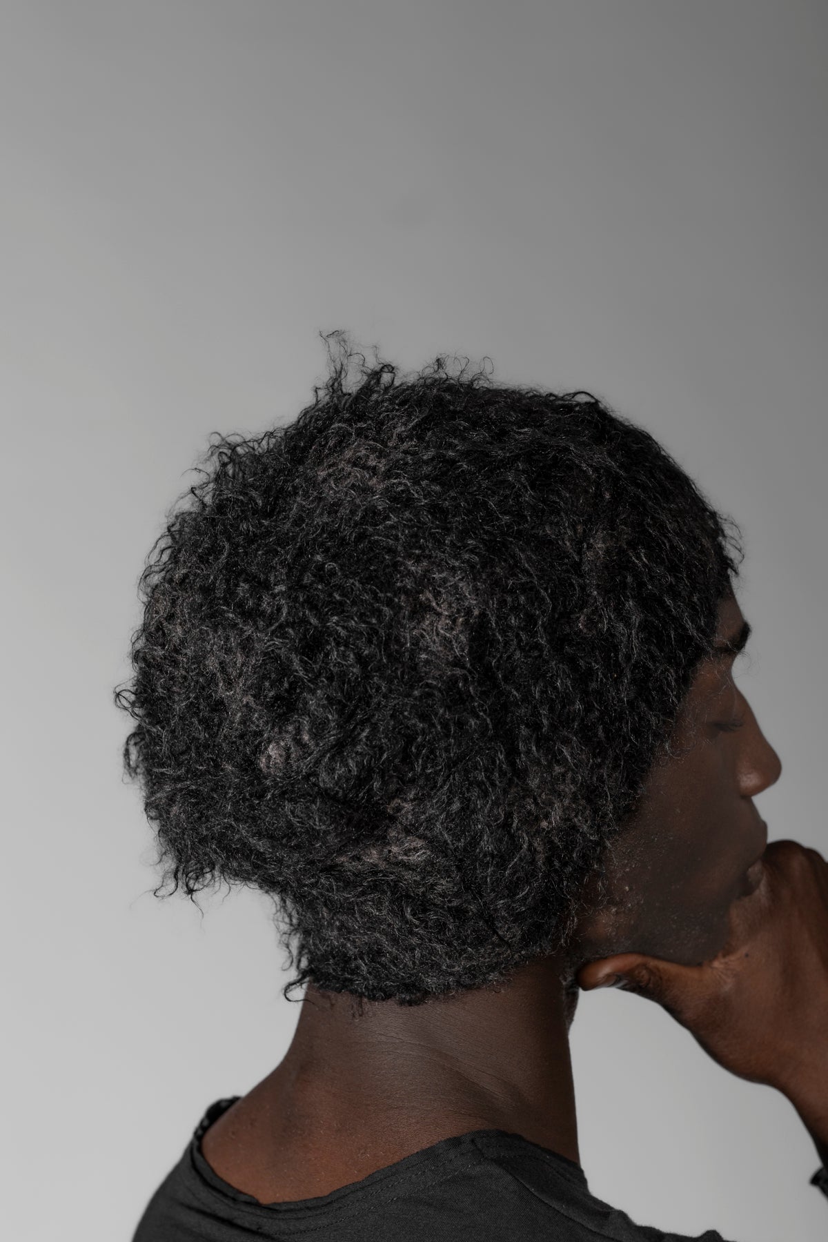 Unconventional mohair beanie in black | eigensinnig wien
