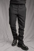 eigensinnig wien | Eisler | Schwarze Slim-Fit Designerhose für Herren aus italienischer Luxuswolle