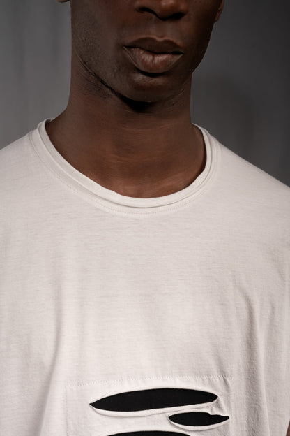 eigensinnig wien | Fontana | Unkonventionelles Baumwoll-T-Shirt mit avantgardistischer Formgebung