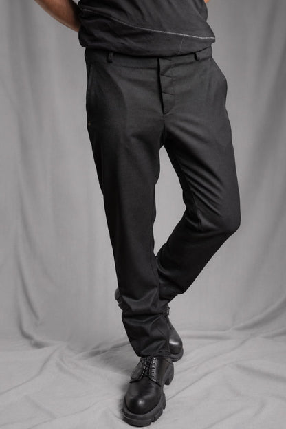 eigensinnig wien | Gropius | Elegante schwarze Anzugshose für Herren in Regular Fit aus hochwertiger Woll-Flanell