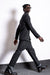 eigensinnig wien | Husserl | Außergewöhnliche Leinenjacke für Herren mit Zipper und Stehkragen in Schwarz