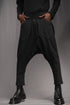 eigensinnig wien | Krummholz | Avantgardistische Drop-Crotch Hose aus schwarzer Baumwolle
