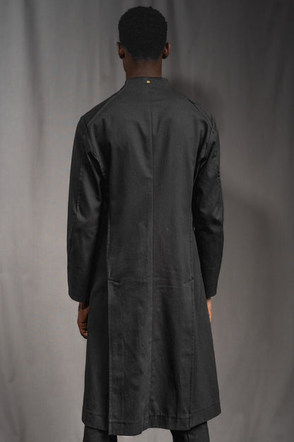 eigensinnig wien | Kubin | Außergewöhnlicher, leichter Herren Designer Mantel aus schwarzer Baumwolle