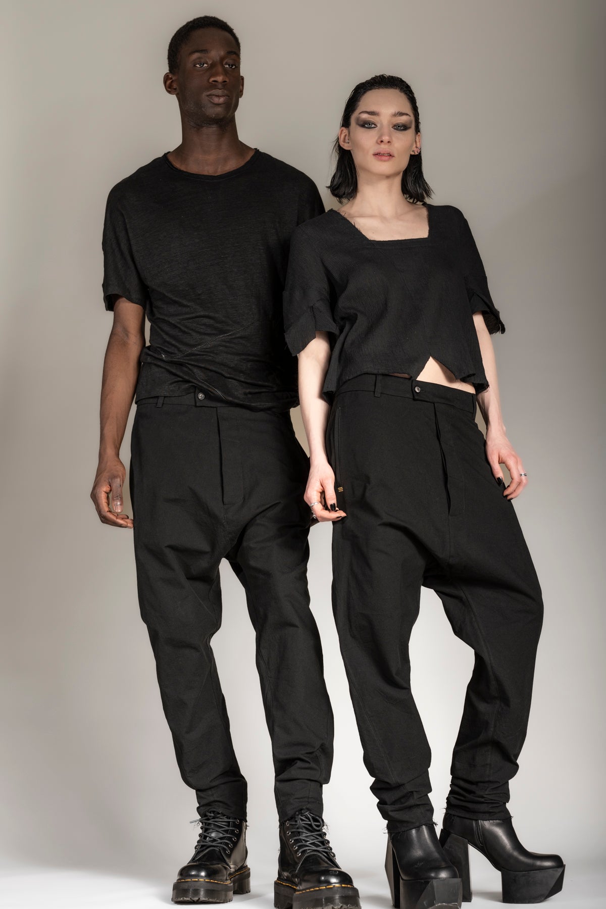 eigensinnig wien | Montesquieu | Black Drop Crotch Pants Made from Japanese  Cotton