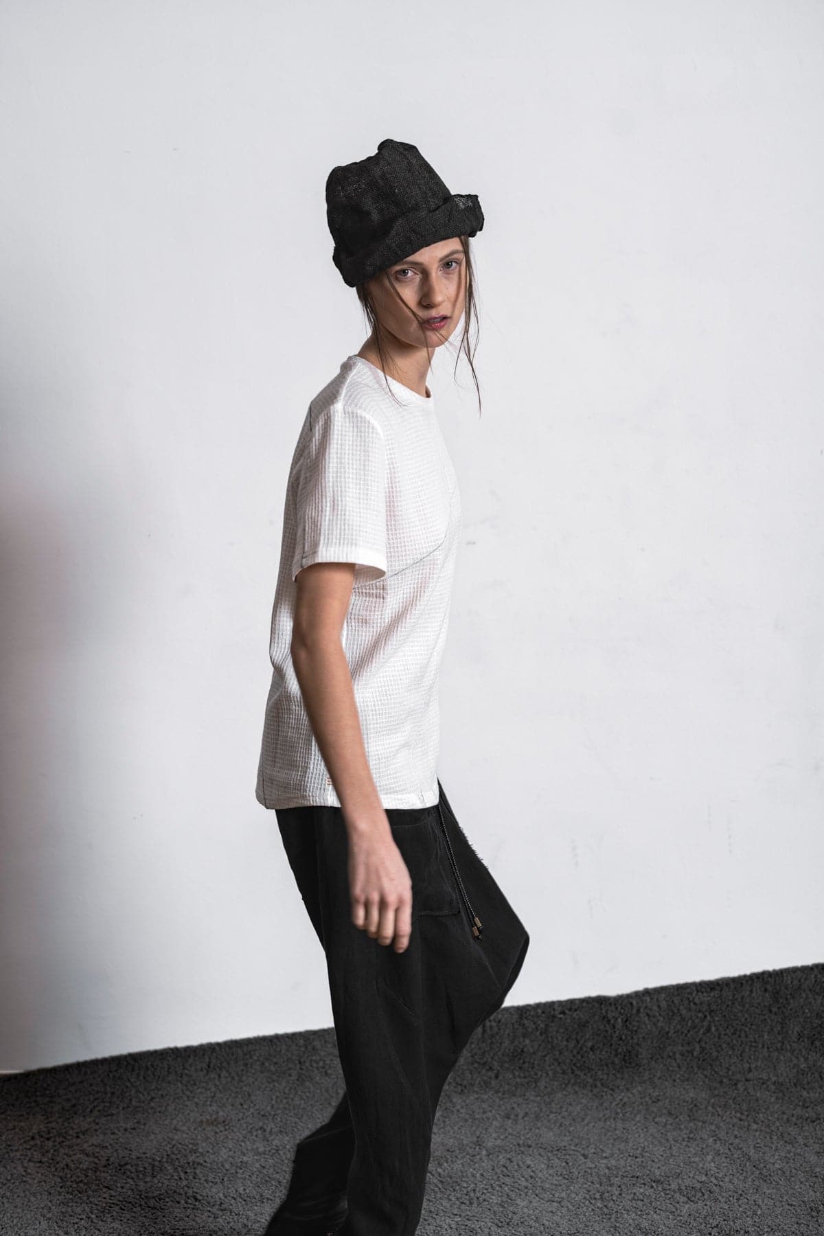 Cotton T-Shirt in White | Nevermind | eigensinnig | Baseball Caps