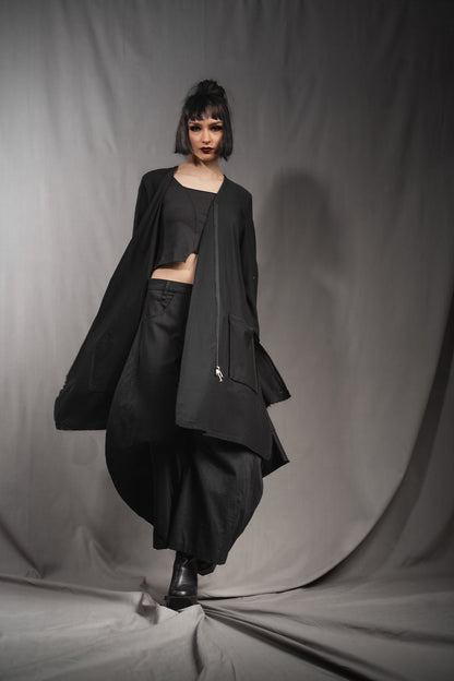 eigensinnig wien | Patti | Avantgardistisches, asymmetrisches Kleid mit Zip aus schwarzer Baumwolle