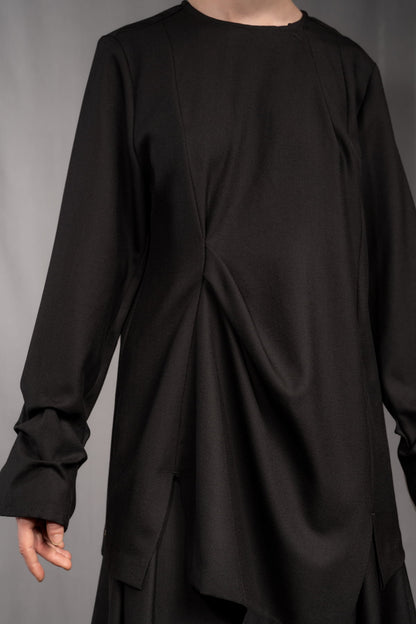 eigensinnig wien | Samain | Asymmetrisches Draped Layered Damen Langarmtop aus exklusiver Twill-Wolle in Schwarz