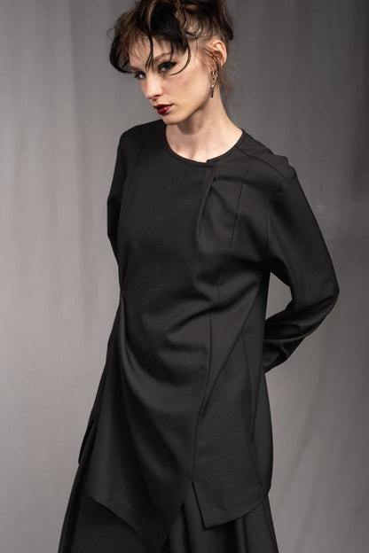 eigensinnig wien | Samain | Asymmetrisches Draped Layered Damen Langarmtop aus exklusiver Twill-Wolle in Schwarz