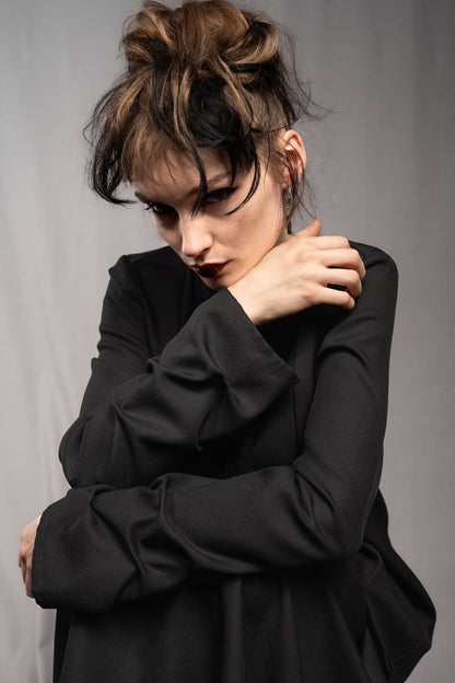 eigensinnig wien | Samain | Asymmetrisches Draped Layered Damen Langarmtop aus exklusiver Twill-Wolle in Schwarz