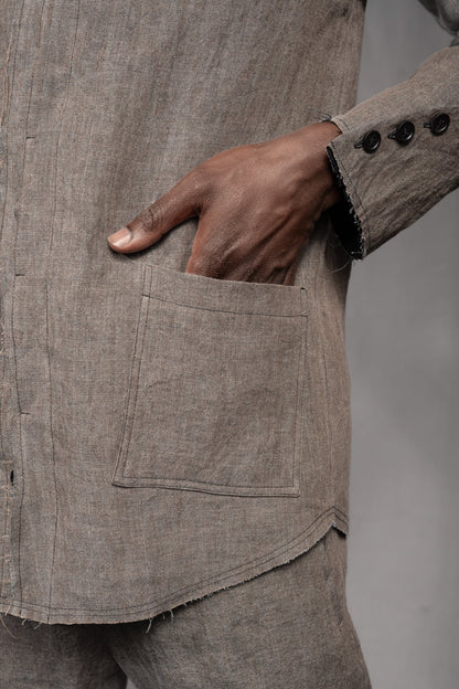 eigensinnig wien | Thoreau | Designer Leinen-Overshirt mit dekonstruierter Silhouette