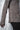 eigensinnig wien | Tyche | Herren Strickpullover aus Schurwolle mit handgefärbtem Muster
