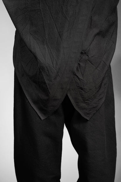 eigensinnig wien | Virilio | Schwarzer Seiden-Wolle-Pullover in Oversize Design