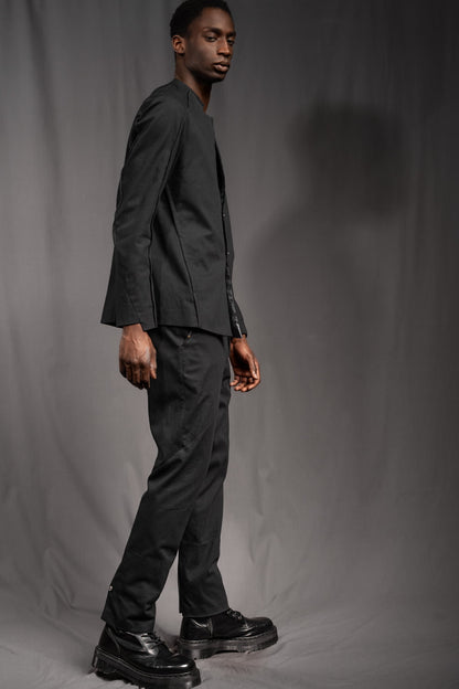 eigensinnig wien | WalEis | Außergewöhnlicher, schwarzer Designer Anzug für Herren aus leichter Baumwolle