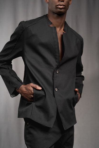 eigensinnig wien | WalEis | Außergewöhnlicher, schwarzer Designer Anzug für Herren aus leichter Baumwolle