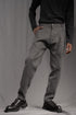 eigensinnig wien | Walking Man | Avantgardistische Cold Dyed Rigid Denim Hose für Herren in Moosgrau