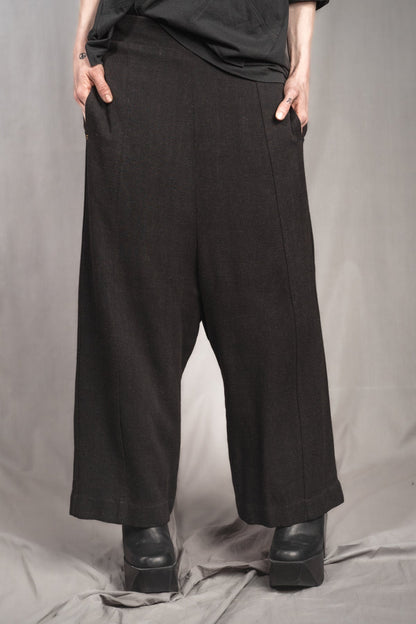 eigensinnig wien | Yoshida | Exklusive Japanische Hose aus Leinen in Schwarz
