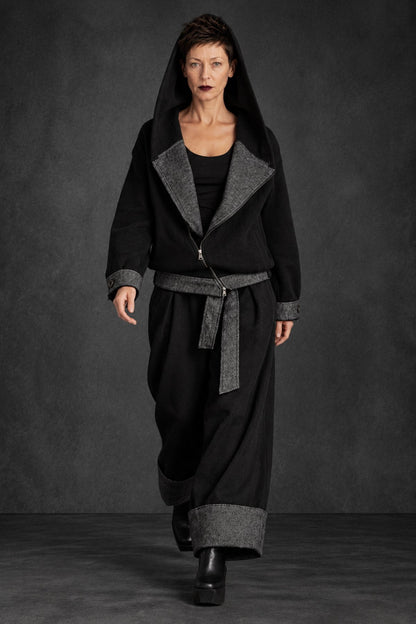 eigensinnig wien | ZepSpi | Nonkonformistischer Designer-Zweiteiler mit Bomberjacke und Hakama-Hose