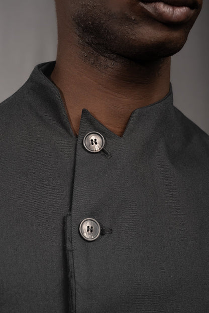 eigensinnig wien | Zweig | Asymmetrisches Herren Designersakko mit Stehkragen aus Baumwolle in Schwarz