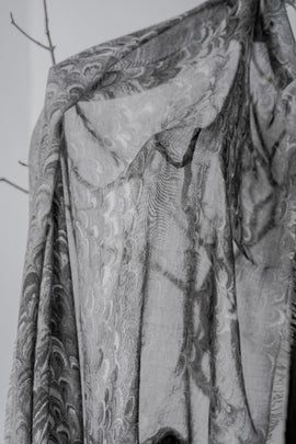 Faliero Sarti | Multipapiro | Weicher Schal mit Allover-Print in Grau