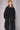 Forme d'Expression | HM015 Knitted Robe Coat | Lange Strickweste mit großen Taschen und unkonventionellem Kragen in schwarz
