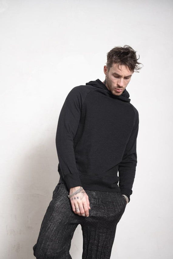 Hannibal | Felice | Weicher Pullover mit Kapuze aus Baumwolle in schwarz