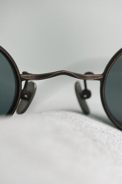 Rigards | RG1018TI | Kleine, runde Designer Sonnenbrille für Damen und Herren