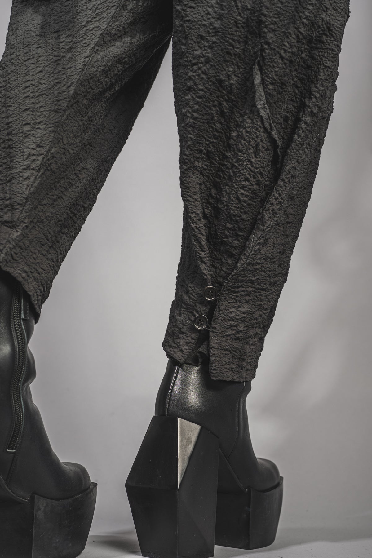 eigensinnig wien | Rilke | Extravagant Drop Crotch Jumpsuit in Gray Cotton