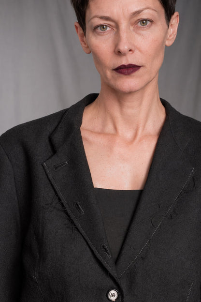 eigensinnig wien | Sontag | Unconventional Black Designer Women’s Jacket with Stand Collar in Italian Wool