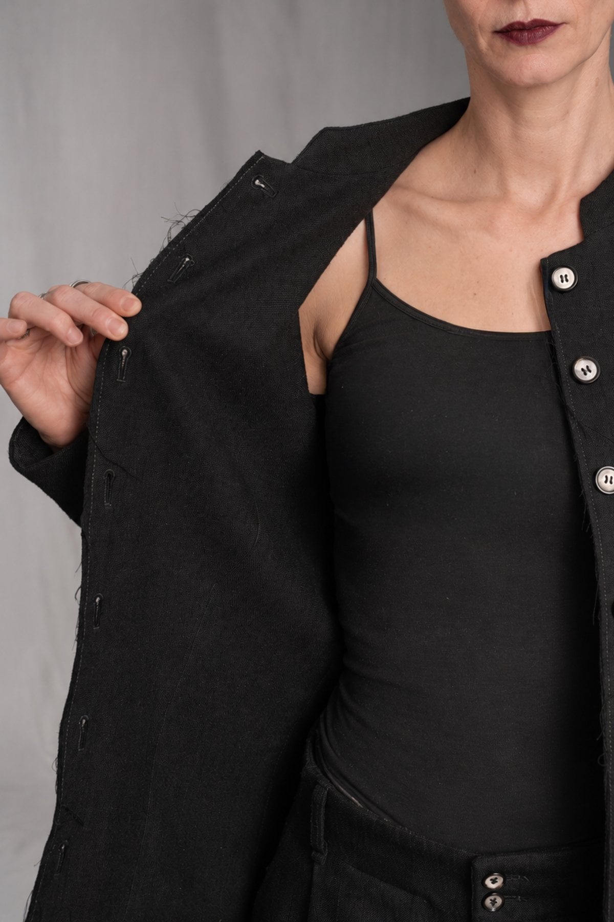 eigensinnig wien | Sontag | Unconventional Black Designer Women’s Jacket with Stand Collar in Italian Wool